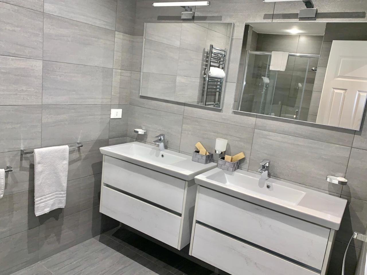 Charme&Chic Bed & Breakfast Roma Exterior foto