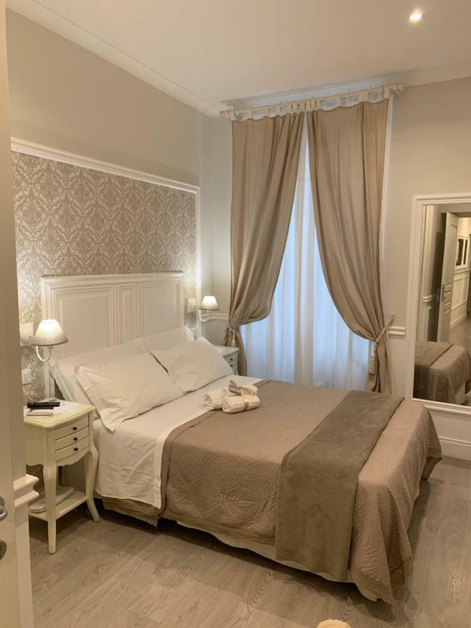 Charme&Chic Bed & Breakfast Roma Exterior foto